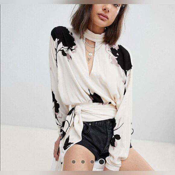 Free People | Ivory Say You Love Me Cutout Long-Sleeve Top - Women size XS - Picture 1 of 10